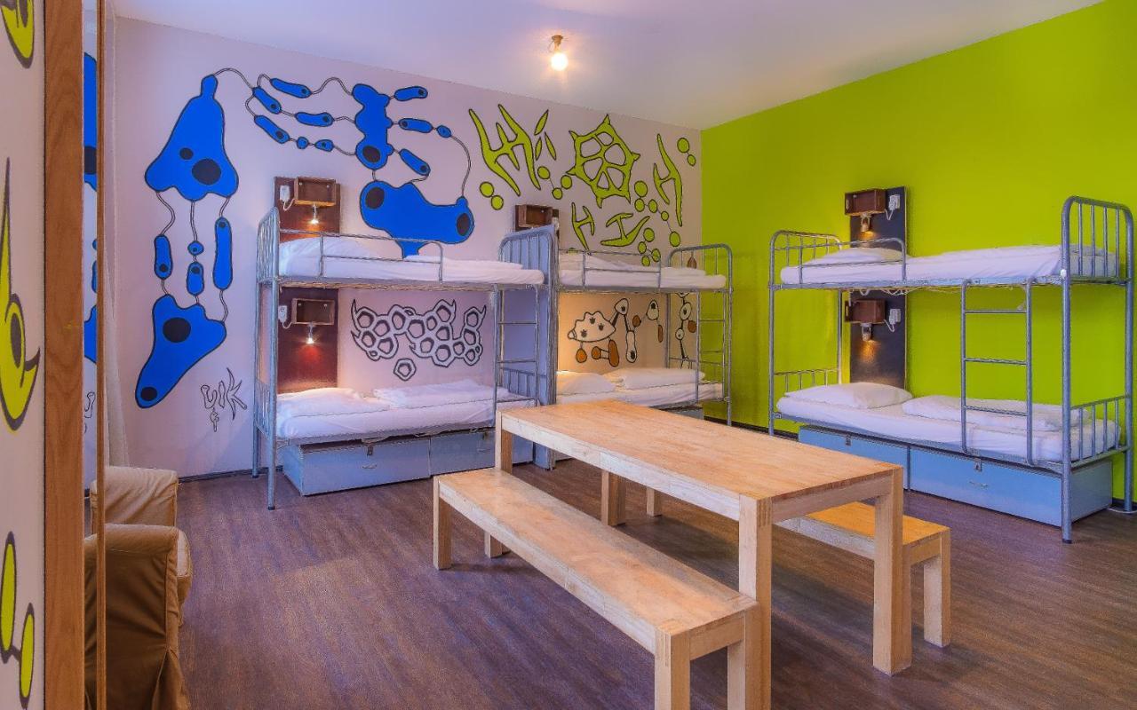 Bed 6-Bed Mixed Dormitory Room